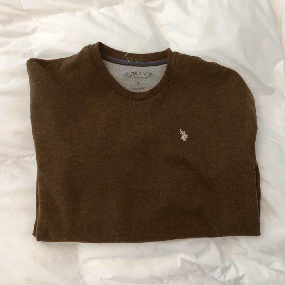brown polo sweatshirt